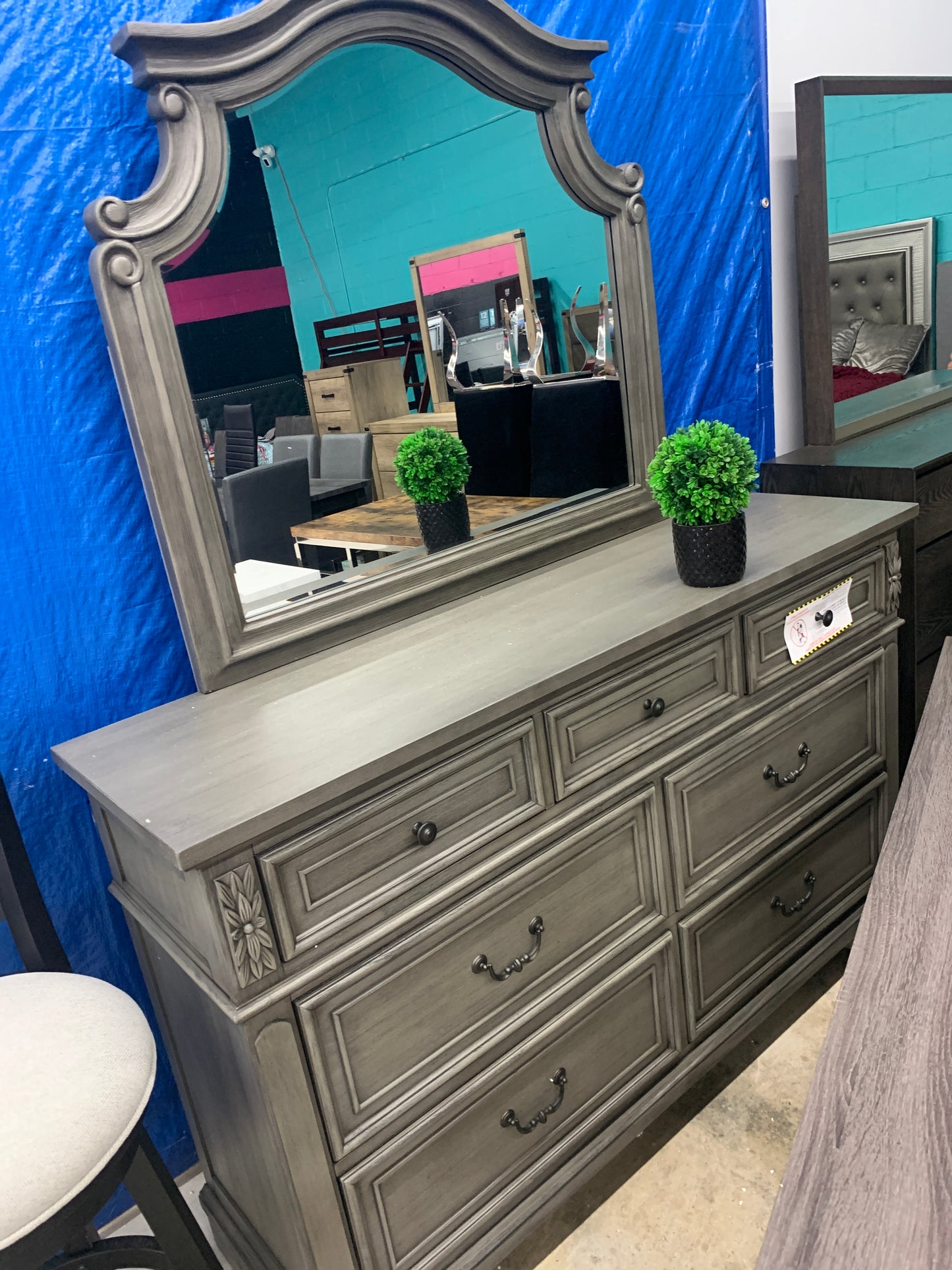 Dresser + mirror