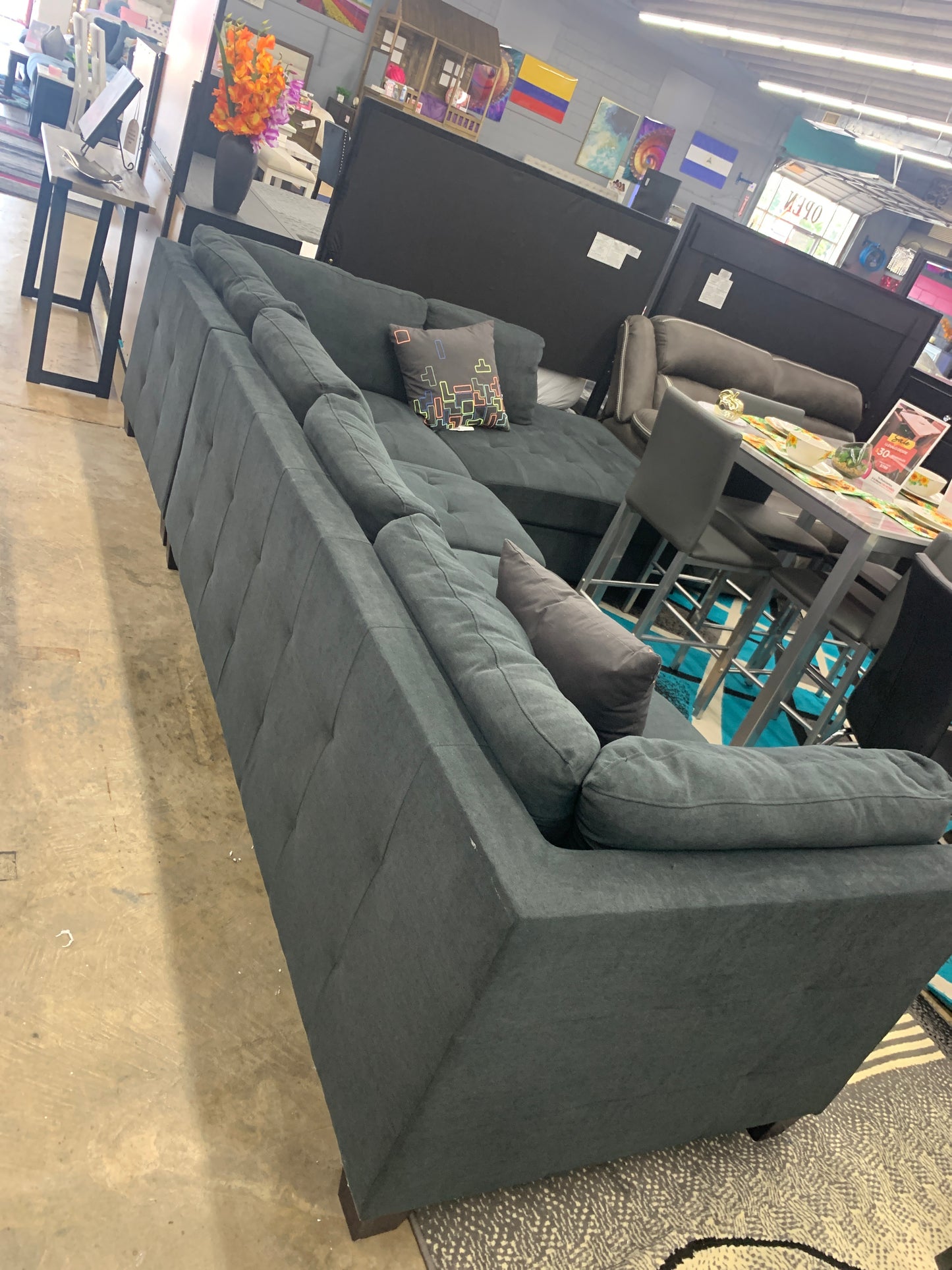 Sofa sectional