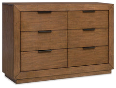 Hennington - Dresser