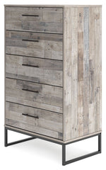 Neilsville - Five Drawer Chest - Whitewash