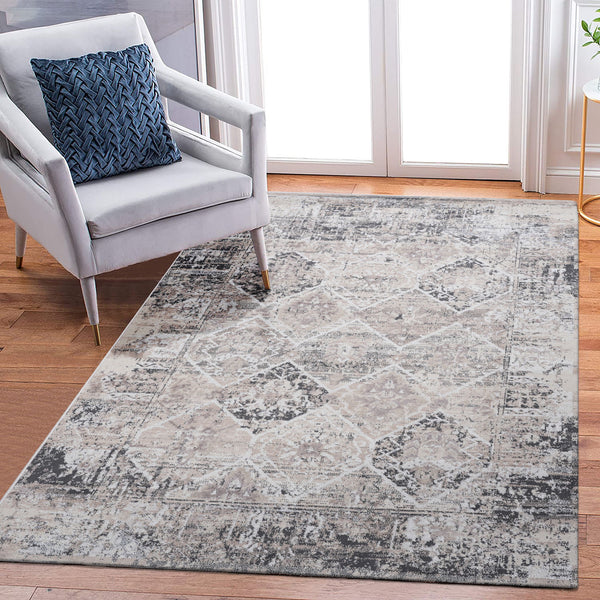 Payas - 5' X 7' Traditional Area Rug - Cream / Anthracite