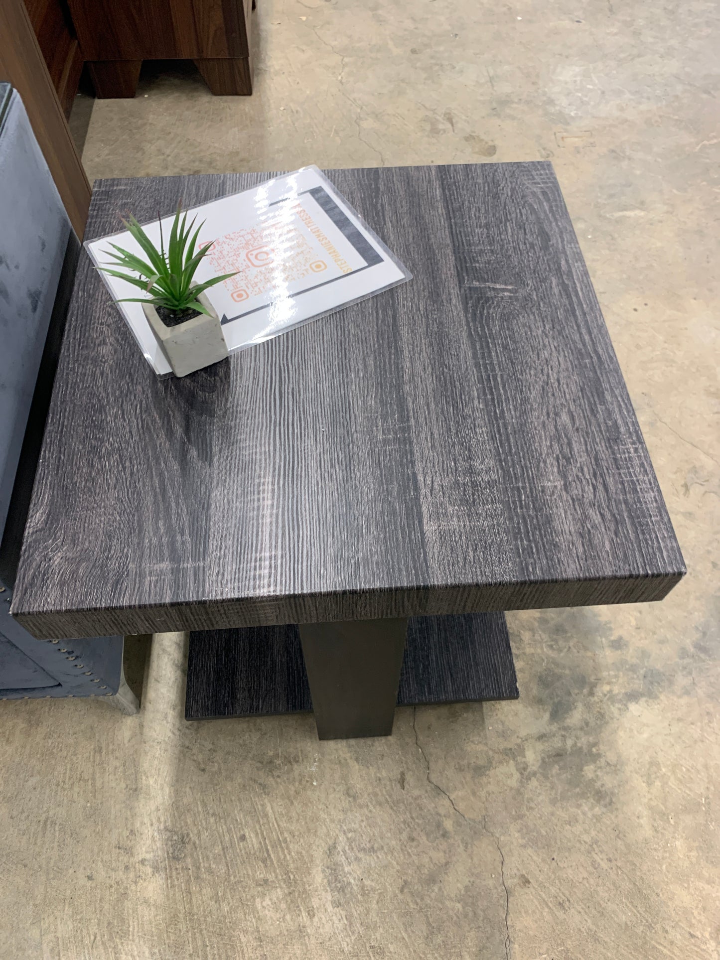 Caffe table