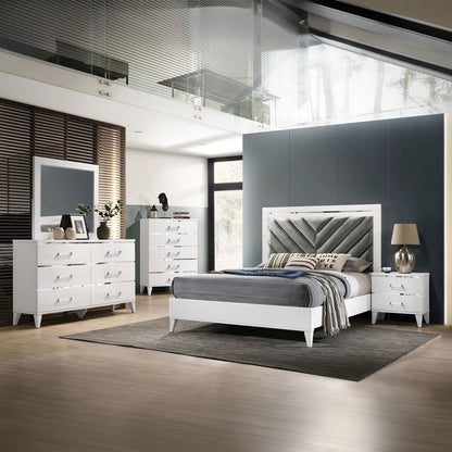 Chelsie - Queen Bed - Gray Fabric & White