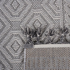 Guros - 8' X 10' Geometric Indoor / Outdoor Area Rug - White