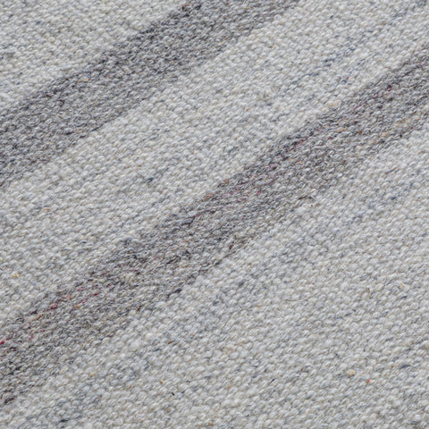 Hodges - 6' X 9' Area Rug - Ivory / Gray