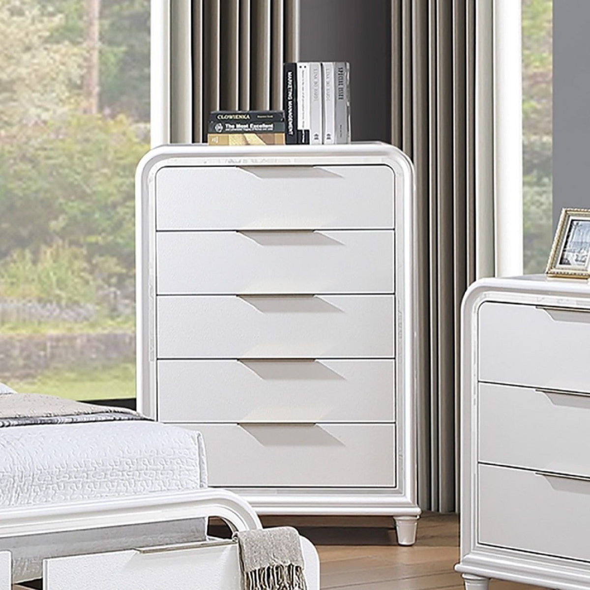 Bedroom Chest With 5 Drawers Storage Furniture - White