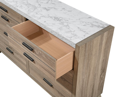 Tilston - Dresser