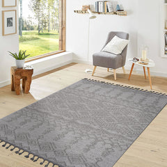 Guros - 8' X 10' Traditional Indoor / Outdoor Area Rug - White