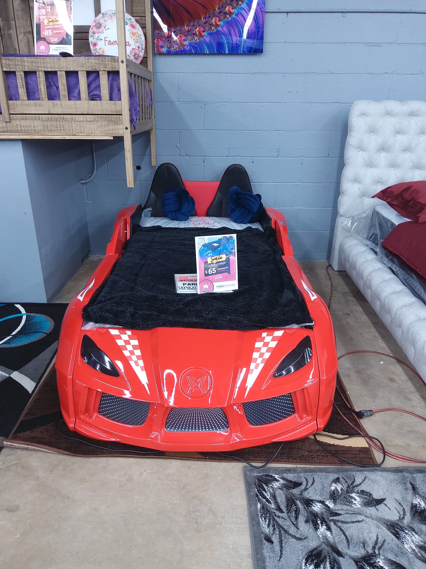 Colen bed red